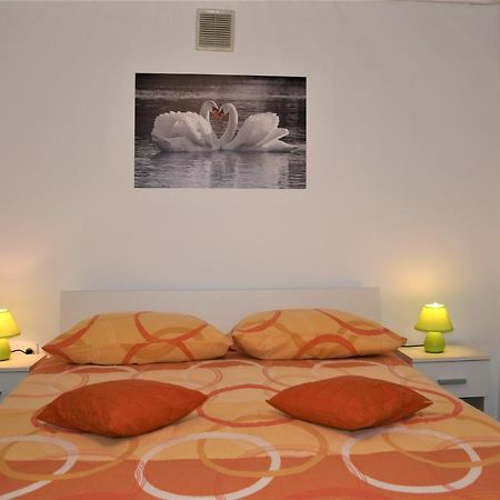 Apartments Lenc Бовец Екстериор снимка